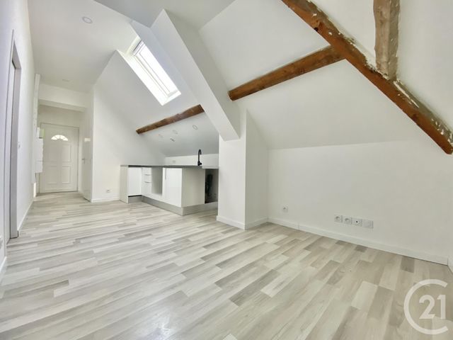 Appartement F2 bis à louer - 3 pièces - 34.5 m2 - LES ABRETS EN DAUPHINE - 38 - RHONE-ALPES - Century 21 Arlaud Transaction